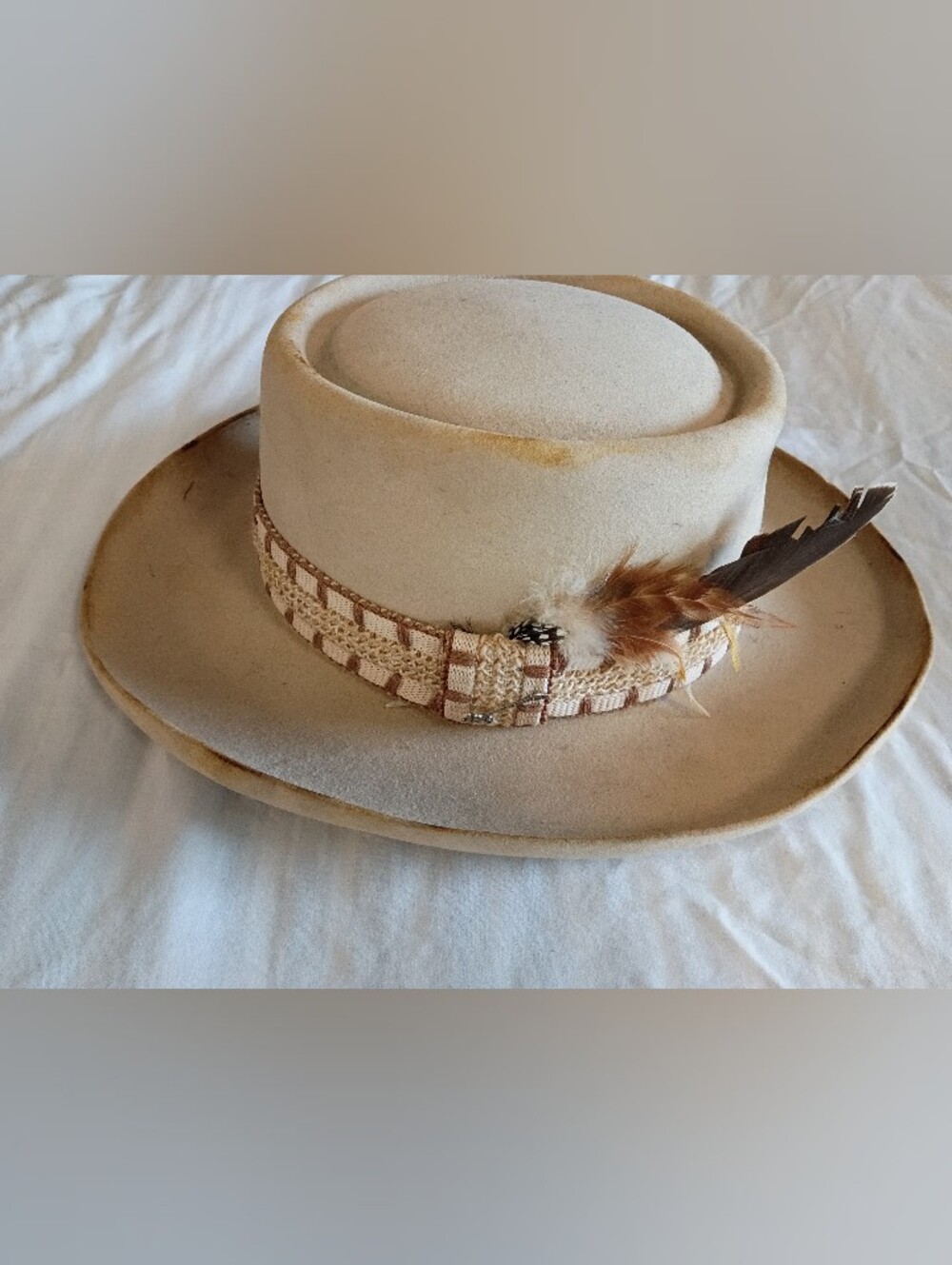 Classic Beige Stetson Wool Felt Fedora Hat with Feather Trim